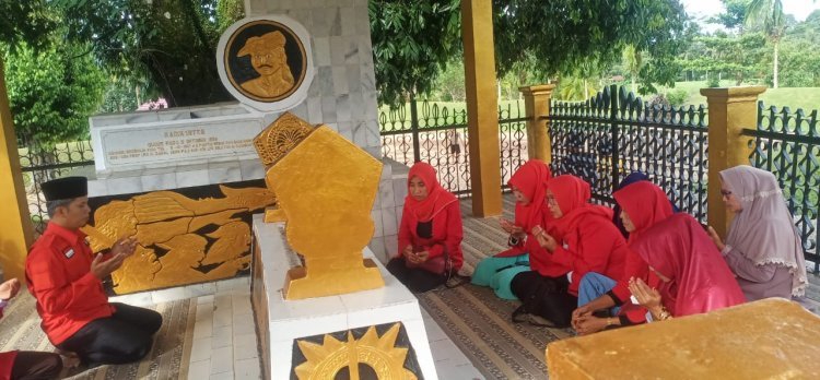 BAMUSI  PDI Perjuangan Lamsel Gelar Ziarah dan Kirim Doa