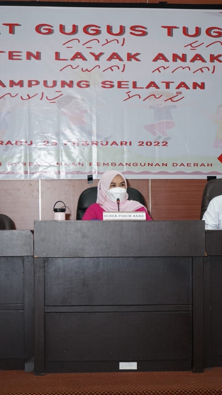 Ibu Winarni Nanang Ermanto menghadiri  Rapat Kabupaten Layak Anak (KLA) Lampung Selatan