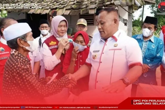 Bupati Lampung Selatan H. Nanang Ermanto kembali memberikan bantuan bedah rumah, untuk warganya yang membutuhkan di kecamatan Palas.