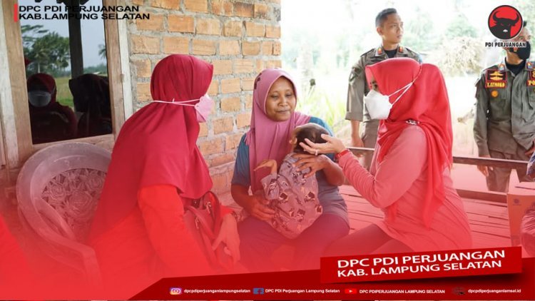 Bunda Win Sambangi Warganya Yang Mengalami Pembekuan Darah Dibagian Otak