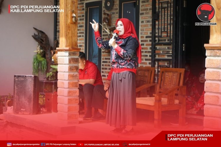 Ratusan kader Srikandi Demokrasi Indonesia Cabang Lampung Selatan Menggelar Silaturahmi