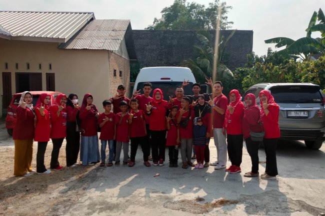 Caleg Natar Elis Wahyuni Bersilaturahmi dan Memberikan Suport Kepada Atlit Taekwondo kab. Lampung selatan