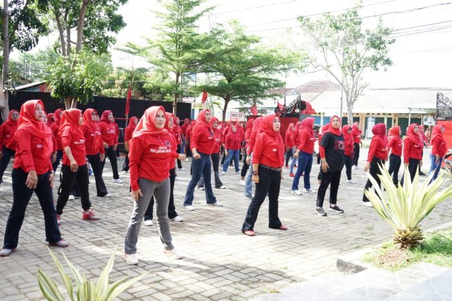 Srikandi Lampung Selatan Gelar Senam Sicita Bersama, Di Kantor DPC PDI Perjuangan Kabupaten Lampung Selatan
