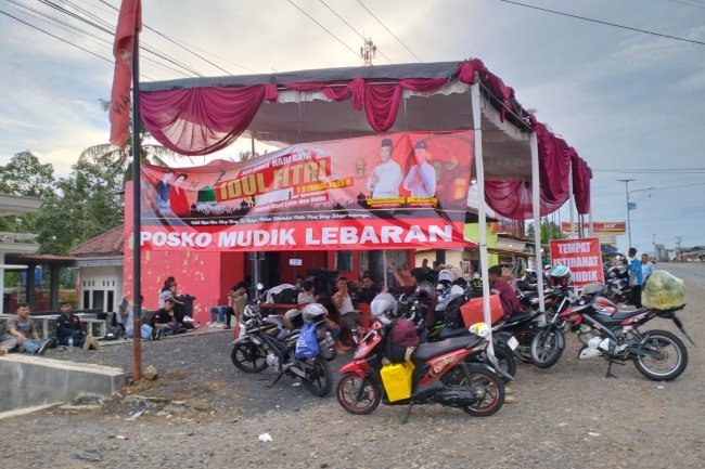 Posko Mudik Gotong Royong PDI Perjuangan Lampung Selatan Sediakan Aneka Fasilitas