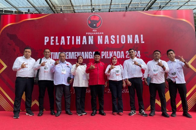 Nanang Ermanto Ketua DPC PDI Perjuangan Lampung Selatan Mengikuti Pelatihan Tim Pemenangan Daerah Pilkada Serentak 2024