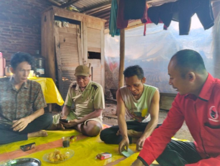 Aksi Peduli Korban Kebakaran, PAC Natar Salurkan Bantuan Terhadp Korban Kebakaran