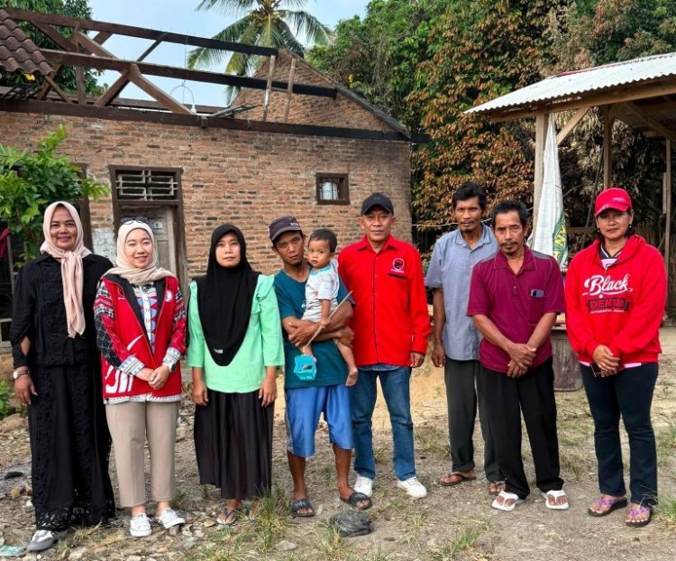 DPC PDI Perjuangan Lampung Selatan Bantu Korban Kebakaran di Kecamatan Katibung, Bukti Komitmen Partai